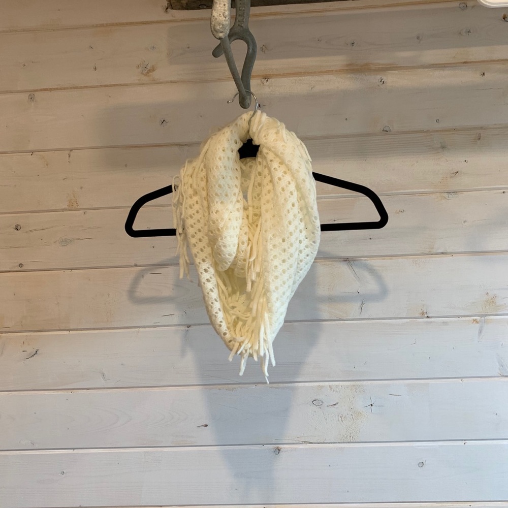 Kismet | Infinity Scarf with Tassels